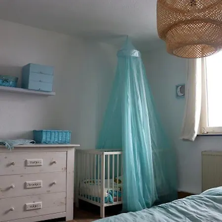Big Childfriendly Holidayhome In The Eifel 펜션