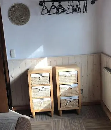 Big Childfriendly Holidayhome In The Eifel 펜션