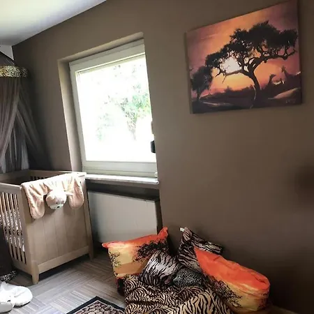 Big Childfriendly Holidayhome In The Eifel 펜션